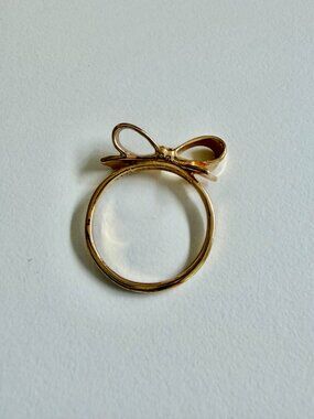 kate spade New York bow ring gold; size 7